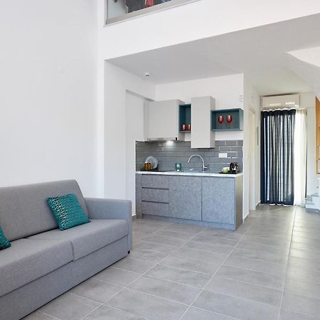 Greystoneapartments Paralia Dionisiou Exterior foto